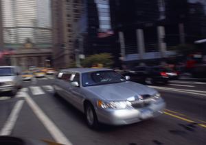 ワーゲンバス仕様の移動販売車で商売